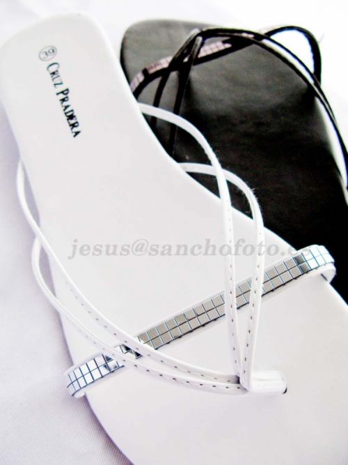 Fotografia de Sanchofoto S.C. - Galeria Fotografica: Producto 2011 - Foto: Calzado catalogo