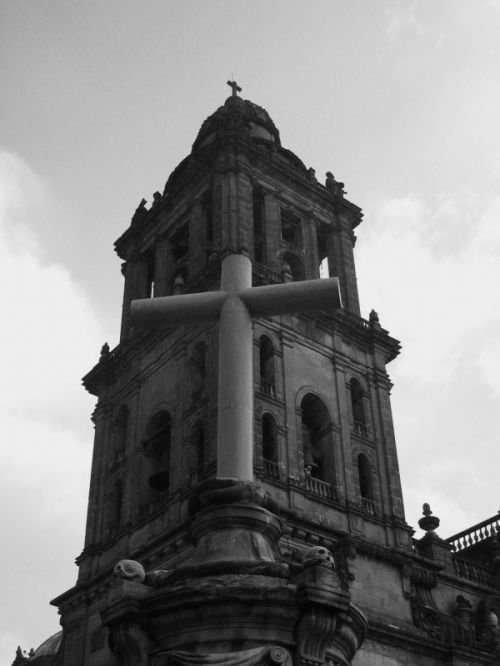 Fotografia de diana - Galeria Fotografica: arquitectura antigua - Foto: extrao contraste