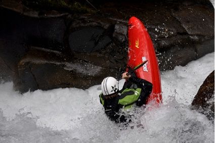Fotografia de buenaventura mariano - Galeria Fotografica: KAYAK DE AGUAS BLANCAS - Foto: Rio Nevados - Chile