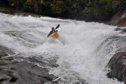Fotografia de buenaventura mariano - Galeria Fotografica: KAYAK DE AGUAS BLANCAS - Foto: 