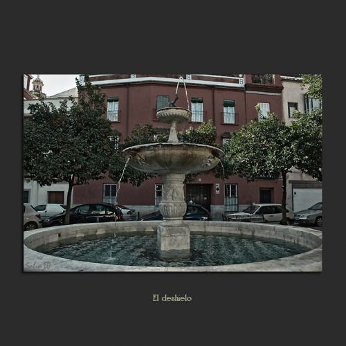 Fotografia de Sofa - Galeria Fotografica: Fuentes y palomas - Foto: 