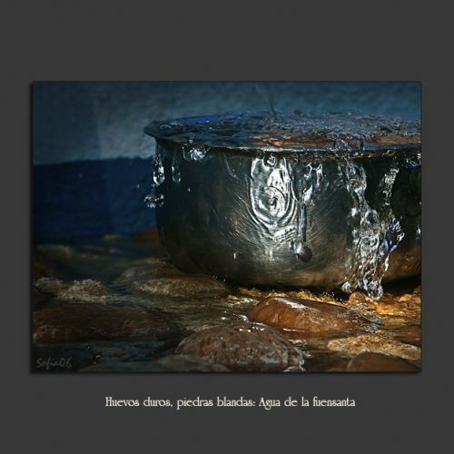 Fotografia de Sofa - Galeria Fotografica: Fuentes y palomas - Foto: 