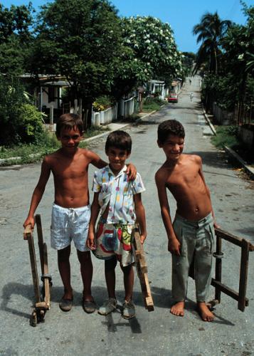 Fotografia de S.Aznar fotografo - Galeria Fotografica: Los colores del mundo - Foto: Nios cubanos
