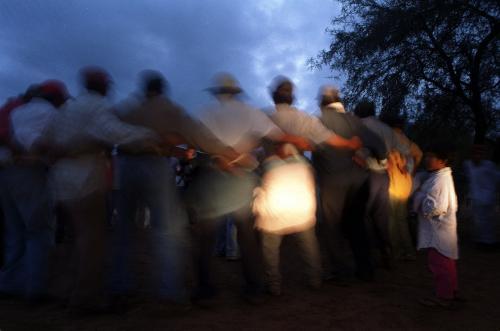 Fotografías mas votadas » Autor: Amadeo Velazquez - Galería: Pueblo indigena Enxet-Paraguay - Fotografía: Baile3