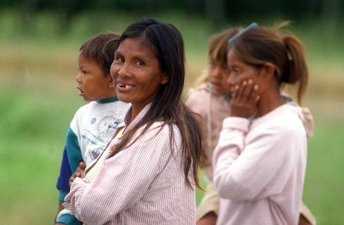 Fotografia de Amadeo Velazquez - Galeria Fotografica: Pueblo indigena Enxet-Paraguay - Foto: sonrisa
