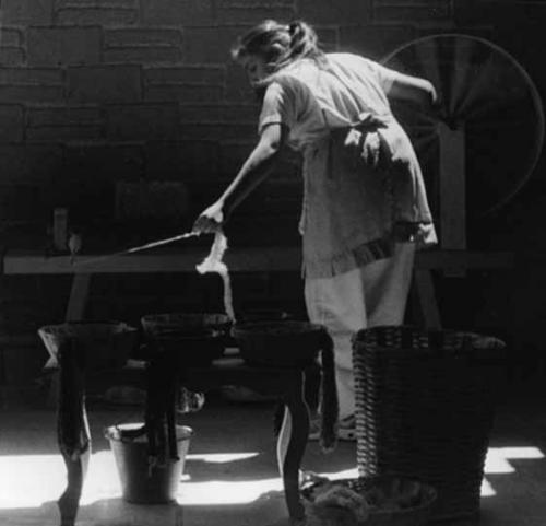 Fotografia de Eduardo Garca Vidals - Galeria Fotografica: Blanco, negro y azul. - Foto: hilo de lana pachona