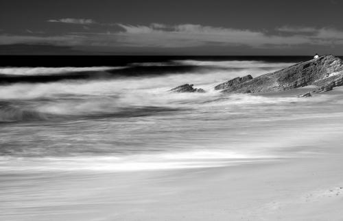 Fotografia de Jose Pinto - Galeria Fotografica: Rocas&Mar en B/N - Foto: Agua de Madeiros