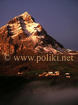 Fotografia de poliki - Galeria Fotografica: Fotos de naturaleza y paisaje - Foto: Balerdi amaneciendo