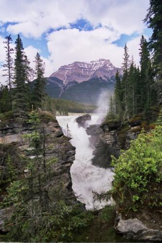 Fotografia de Yuyatwi - Galeria Fotografica: Paisajes del mundo - Foto: La fuerza del agua