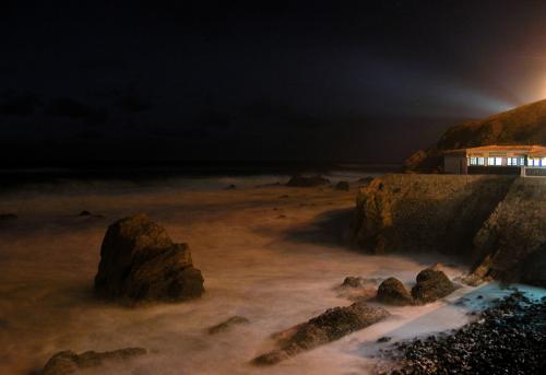Fotografia de RUI GOUVEIA - Galeria Fotografica: Noche - Foto: A magia da noite do mar...