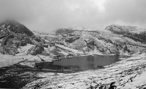 Fotografia de Sin Nombre - Galeria Fotografica: blanco y negro - Foto: lagos de covadonga