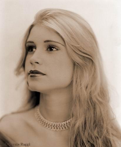 Fotografia de Ossain Raggi - Galeria Fotografica: Retratos. - Foto: Mei Lin