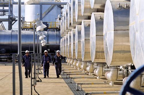 Fotografia de Jos� Luis Lorenzo - Galeria Fotografica: Industria - Foto: Refinerias