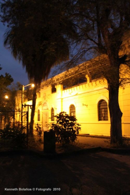 Fotografia de Kenneth Bolaos Foto Lux - Galeria Fotografica: Varias - Foto: 