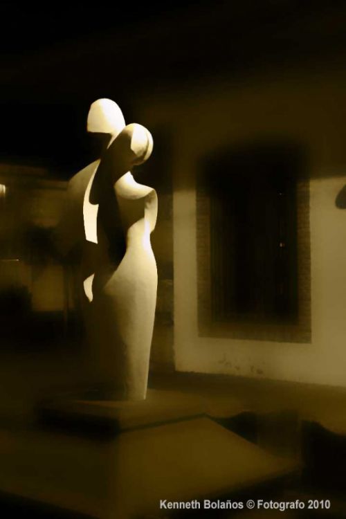 Fotografia de Kenneth Bolaos Foto Lux - Galeria Fotografica: Varias - Foto: 