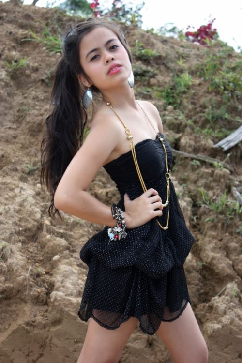 Fotografia de TATHAN NOVOA - Galeria Fotografica: FOTO ESTUDIO - Foto: 