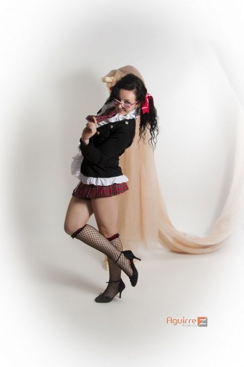 Fotografia de foto aguirre - Galeria Fotografica: chicas calendario 2013 - Foto: 