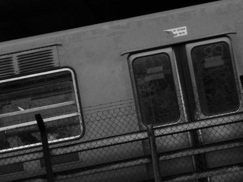 Fotografia de Javier Reynada - Galeria Fotografica: Fotogaleria B y N III - Foto: Metro