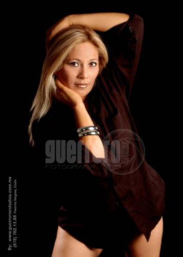Fotografia de Guerrero Estudios - Galeria Fotografica: LAS FOTOS DE MI HERMOSA ESPOSA - Foto: ISABELA 1