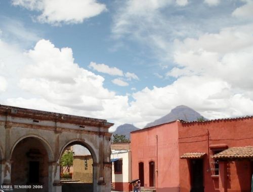Fotografia de Jey Tenorio - Galeria Fotografica: morelos en lo cotidiano - Foto: tlayacapan y el cielo de morelos