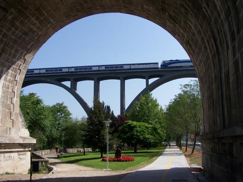 Fotografia de TATO - Galeria Fotografica: LOS PUENTES ORENSANOS SOBRE EL MIO - Foto: OURENSE, CIUDAD DE PASO.