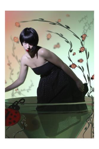 Fotografia de MISSOMMI - Galeria Fotografica: Moda - Foto: Alicia en el pas de cocteles/Martini