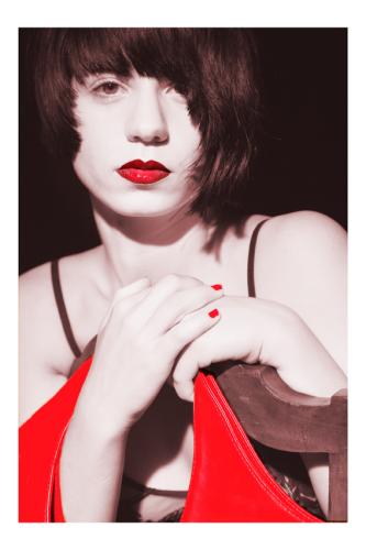 Fotografia de MISSOMMI - Galeria Fotografica: Moda - Foto: Red bag2