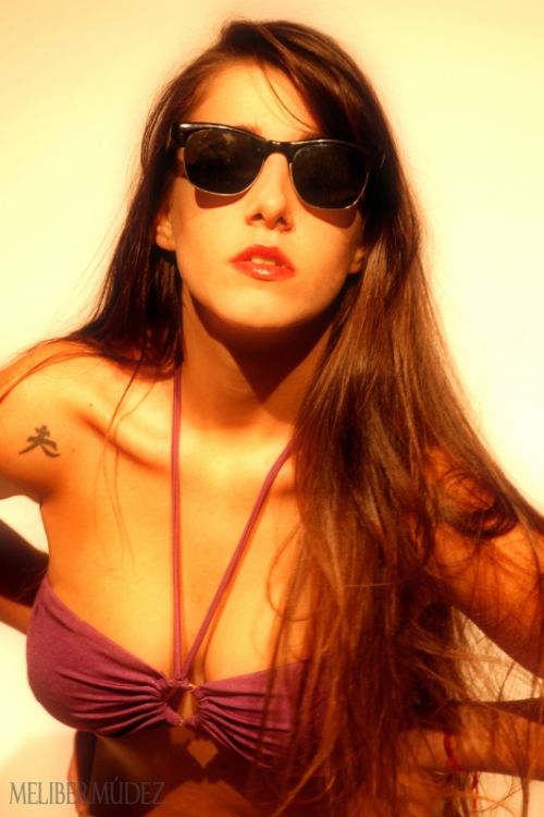 Fotografia de MeliBermudez - Galeria Fotografica: Book - Foto: traje de bao