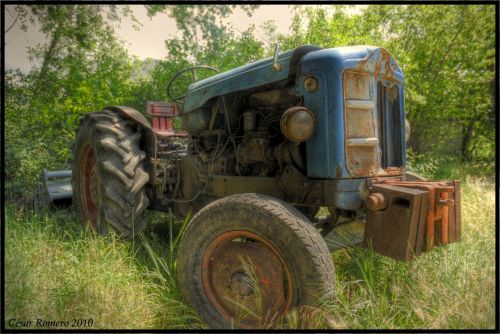 Fotografia de Cesar - Galeria Fotografica: HDR - Foto: Tractor
