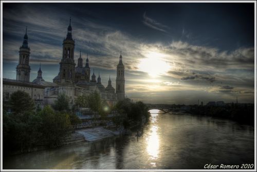 Fotografia de Cesar - Galeria Fotografica: HDR - Foto: Atardecer en el Pilar