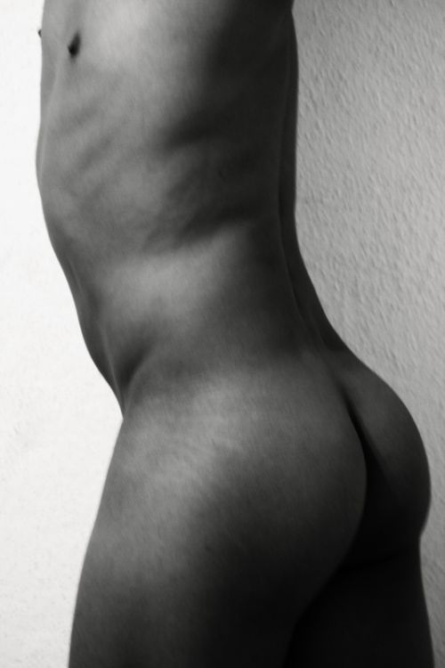 Fotografia de Nelson Jhannye Aramb - Galeria Fotografica: Momentos - Foto: Torso
