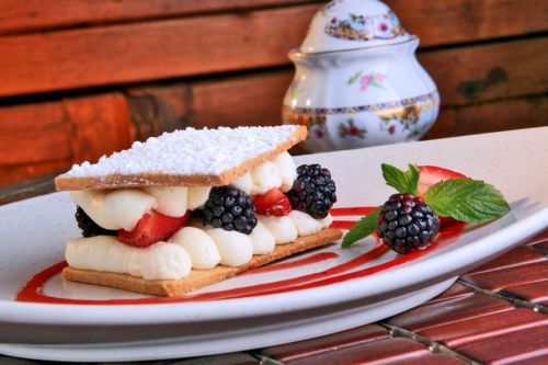 Fotografia de Grace Cifuentes - Galeria Fotografica: TALLER DE INICIACION A LA FOTOGRAFIA GASTRONOMICA - Foto: Tarta frutos del bosque