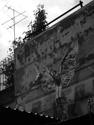 Fotografia de Guillermo Castillo Ramrez - Galeria Fotografica: Imgenes alternas en muros olvidados.  El gran lienzo de la ciudad de Mxico. - Foto: 