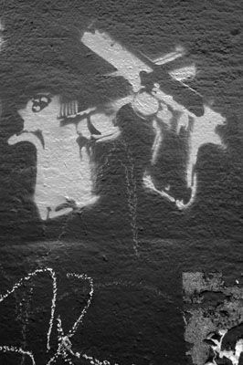 Fotografia de Guillermo Castillo Ramrez - Galeria Fotografica: Imgenes alternas en muros olvidados.  El gran lienzo de la ciudad de Mxico. - Foto: 