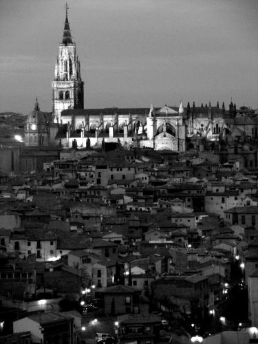 Fotografia de Plutak - Galeria Fotografica: negro con blanco y color - Foto: Toledo