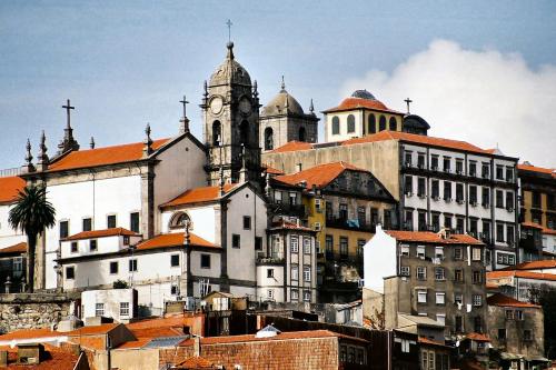 Fotografia de  - Galeria Fotografica: Cidade do Porto - Foto: Igrejas do Porto