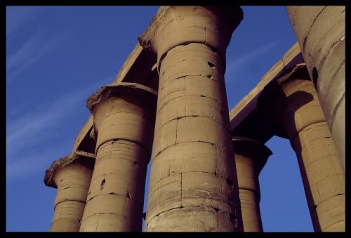 Fotografia de Ruben Seabra - Galeria Fotografica: Maravilloso Egipto 2006 - Foto: Columnas al cielo