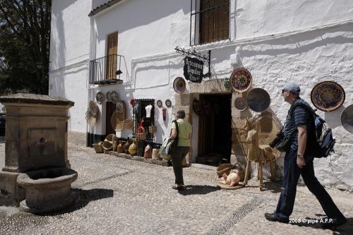 Fotografia de pipe caparros - Galeria Fotografica: Arquitectura - Foto: Tienda de souvenirs en Ubeda