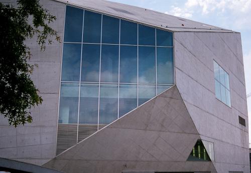 Fotografia de Elisabeth - Galeria Fotografica: Oporto (portugal) - La casa de la musica - Foto: 4