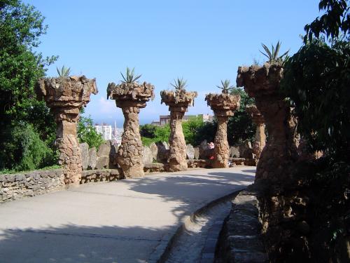 Fotografia de AROBE - Galeria Fotografica: BARCELONA - Foto: Parque G�el (III)