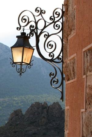 Fotografia de diegodi - Galeria Fotografica: Sitios y lugares - Foto: Una esquina iluminada