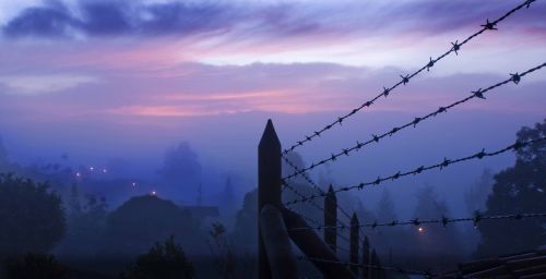 Fotografia de David val - Galeria Fotografica: entre la ciudad - Foto: campo de concentracion