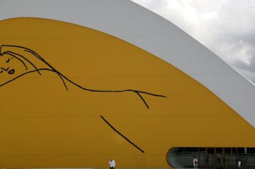 Fotografia de Jose Javier - Galeria Fotografica: Avils - Niemeyer - Foto: 