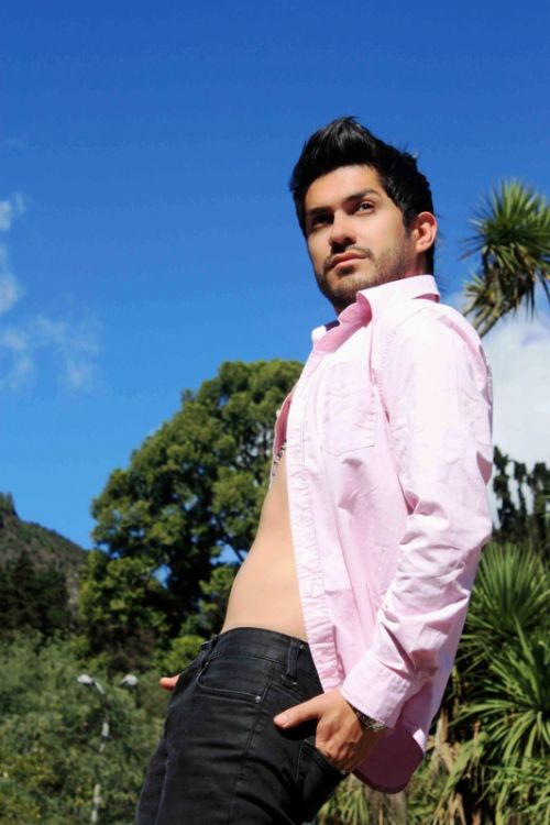 Fotografia de TATHAN NOVOA - Galeria Fotografica: MODA - Foto: 