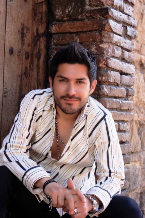 Fotografia de TATHAN NOVOA - Galeria Fotografica: MODA - Foto: 