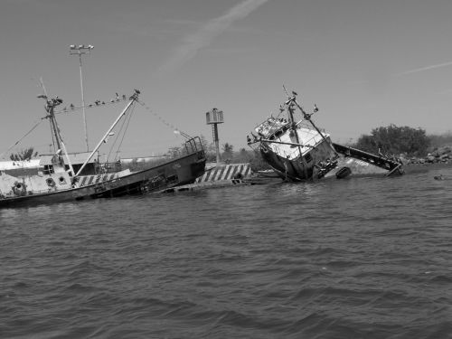 Fotografia de Hctor Coln Aguilar - Galeria Fotografica: Mirando la cascada - Foto: Puerto de San Blas