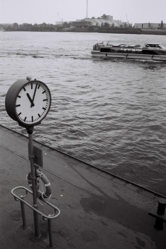 Fotografia de Ingrid Sof - Galeria Fotografica: El pnico del paso del tiempo - Foto: 