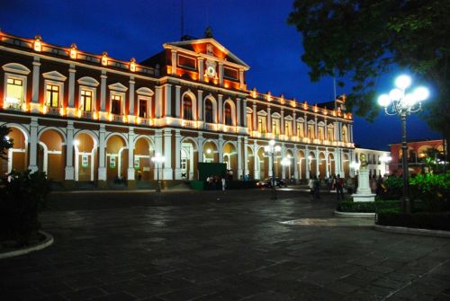 Fotografia de ANGEL MONTERO - Galeria Fotografica: PALACIO MUNICIPAL DE CORDOBA, VER - Foto: 