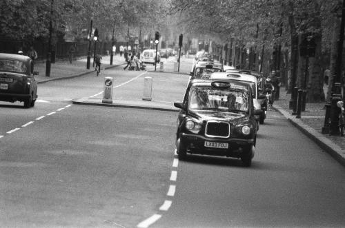 Fotografia de retama - Galeria Fotografica: LONDRES - Foto: TAXI