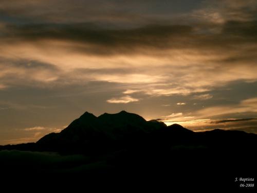 Fotografia de J.Baptista - Galeria Fotografica: Los primeros rayos de sol para La Paz - Foto: Amanecer Paceo 4
